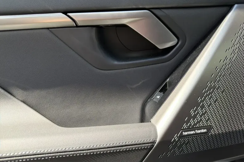 BMW 520 (Seria 5) din 2025 cu 24.463 km - oferta BMW253379 - foto 19