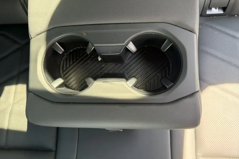 BMW 520 (Seria 5) din 2025 cu 24.463 km - oferta BMW253379 - foto 21