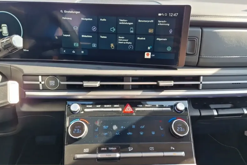 Hyundai Santa Fe din 2025 cu 9.900 km - oferta HYU253382 - foto 14
