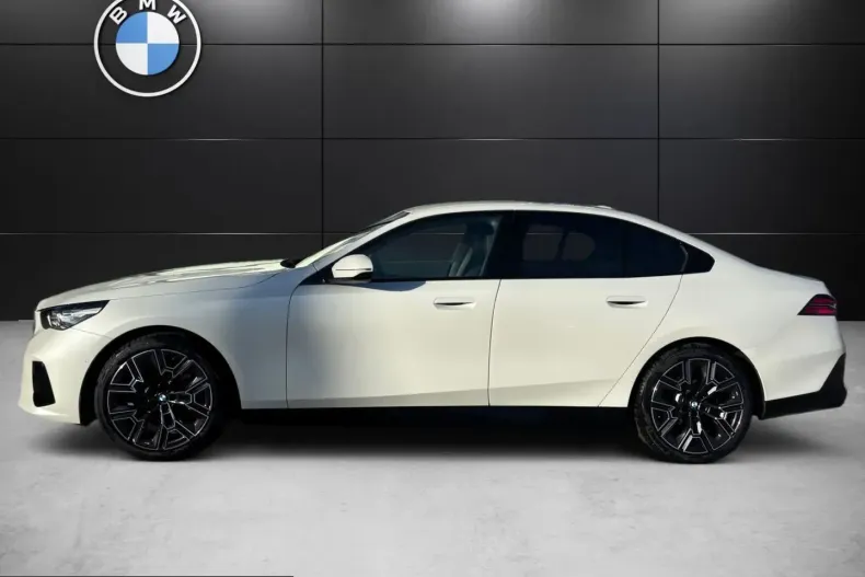 BMW 520 (Seria 5) din 2025 cu 20.600 km - oferta BMW253383 - foto 5