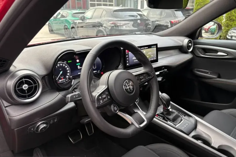 Alfa Romeo Tonale din 2025 cu 15.000 km - oferta ALF253384 - foto 7