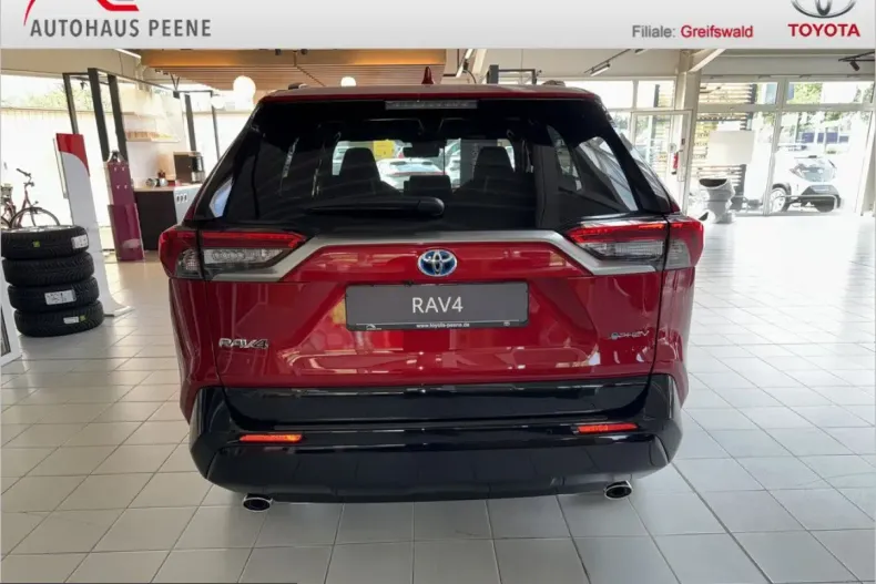 Toyota RAV4 din 2025 cu 10.500 km - oferta TOY253387 - foto 4