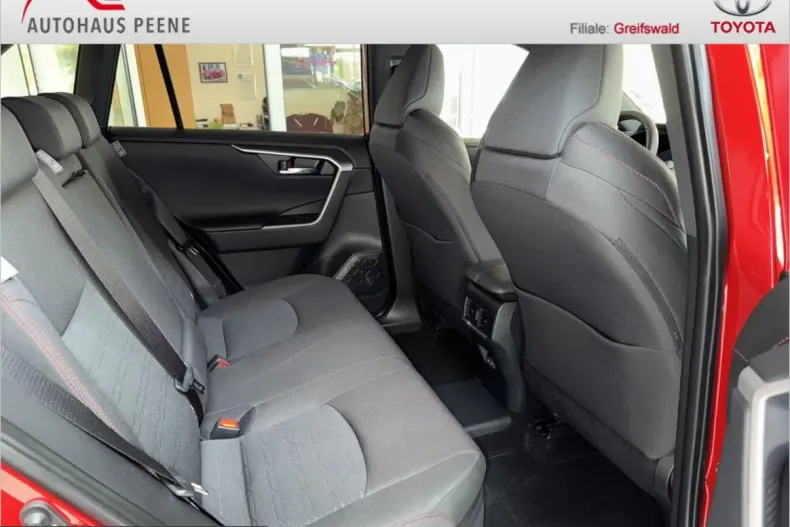Toyota RAV4 din 2025 cu 10.500 km - oferta TOY253387 - foto 8