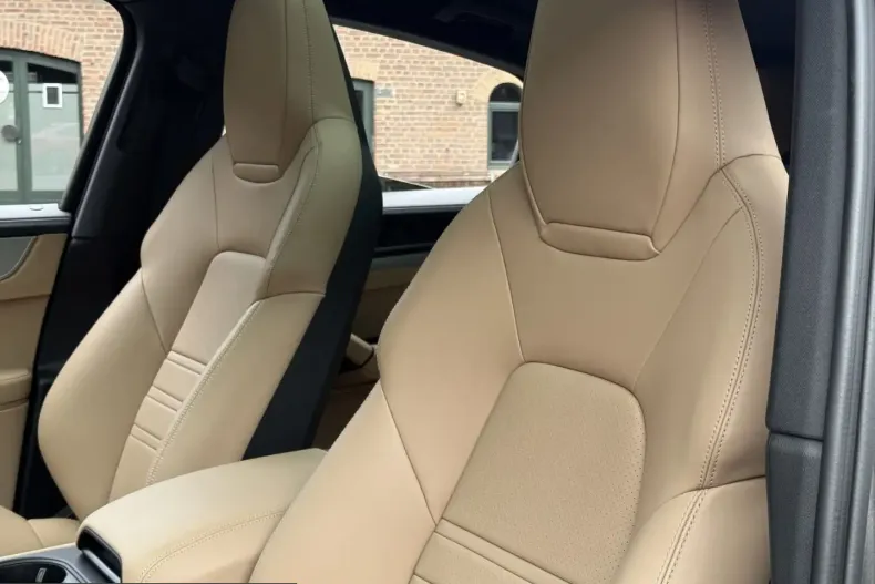 Porsche Cayenne din 2024 cu 12.200 km - oferta POR253389 - foto 3