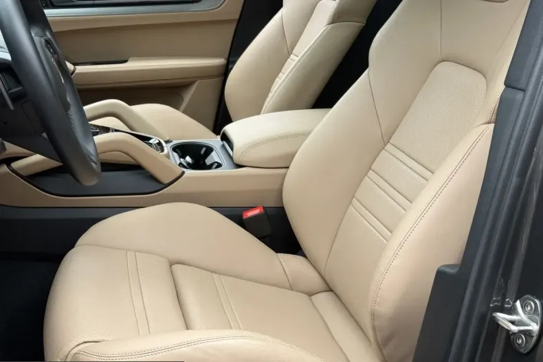 Porsche Cayenne din 2024 cu 12.200 km - oferta POR253389 - foto 5