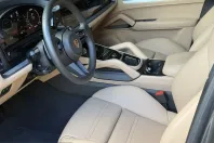 Porsche Cayenne din 2024 cu 12.200 km - oferta POR253389 - foto 7