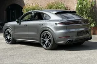 Porsche Cayenne din 2024 cu 12.200 km - oferta POR253389 - foto 8