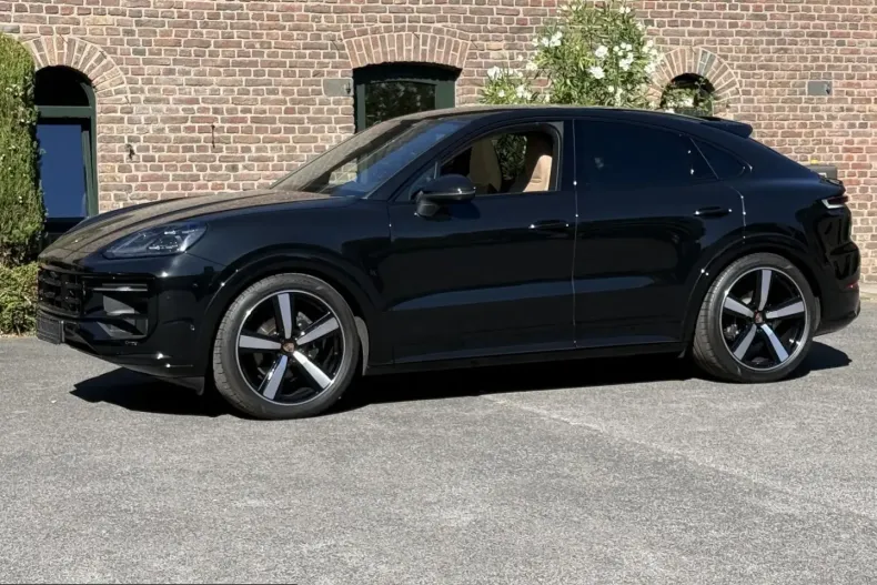 Porsche Cayenne din 2025 cu 10.750 km - oferta POR253392 - foto 12