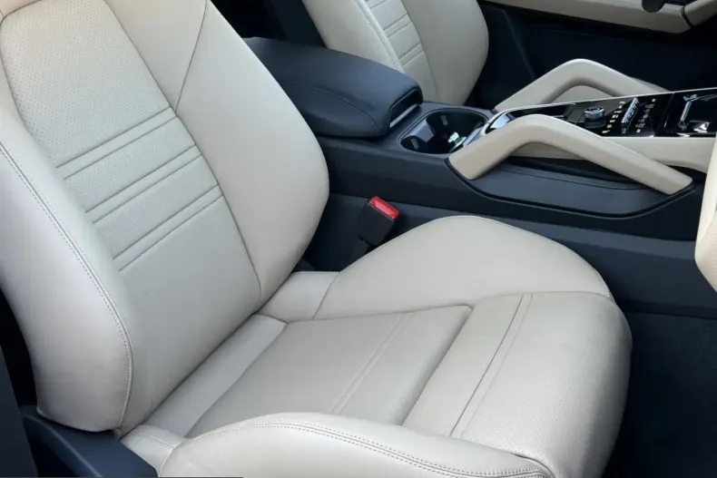 Porsche Cayenne din 2025 cu 10.750 km - oferta POR253392 - foto 13