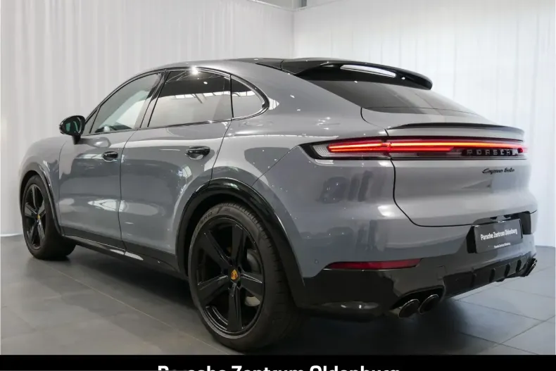 Porsche Cayenne din 2024 cu 35.402 km - oferta POR253393 - foto 3