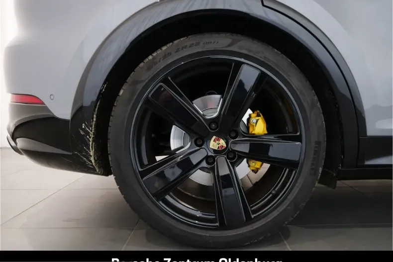 Porsche Cayenne din 2024 cu 35.402 km - oferta POR253393 - foto 11