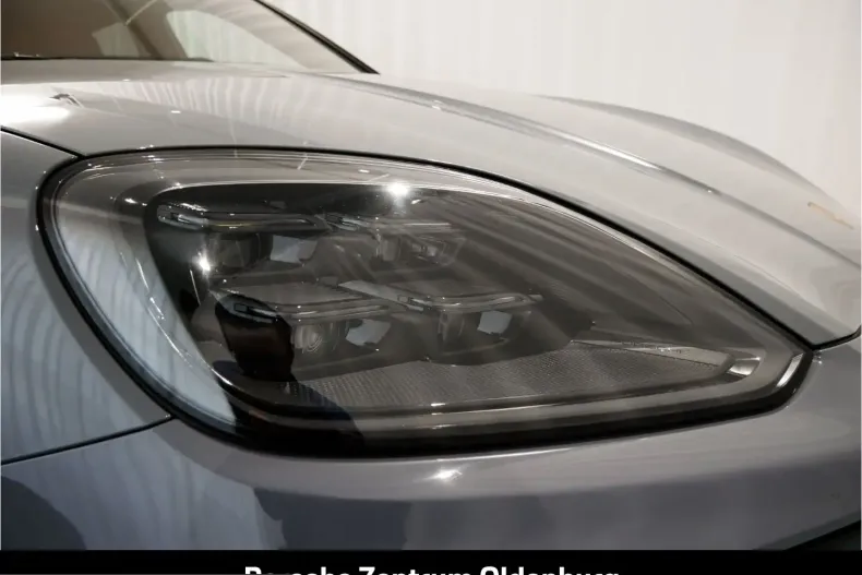 Porsche Cayenne din 2024 cu 35.402 km - oferta POR253393 - foto 12
