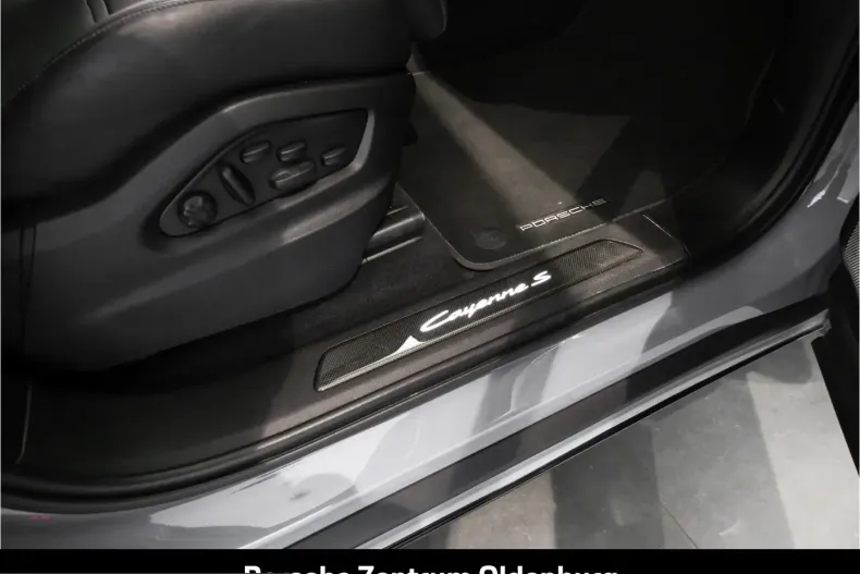 Porsche Cayenne din 2024 cu 35.402 km - oferta POR253393 - foto 35
