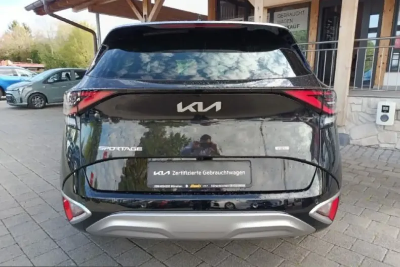 Kia Sportage din 2025 cu 12.184 km - oferta KIA253396 - foto 10