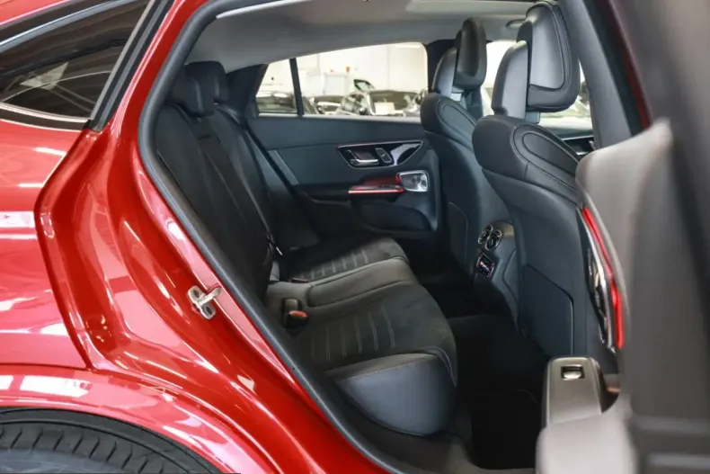 Mercedes-Benz GLC 400 (Clasa GLC) din 2025 cu 20.950 km - oferta MER253403 - foto 8