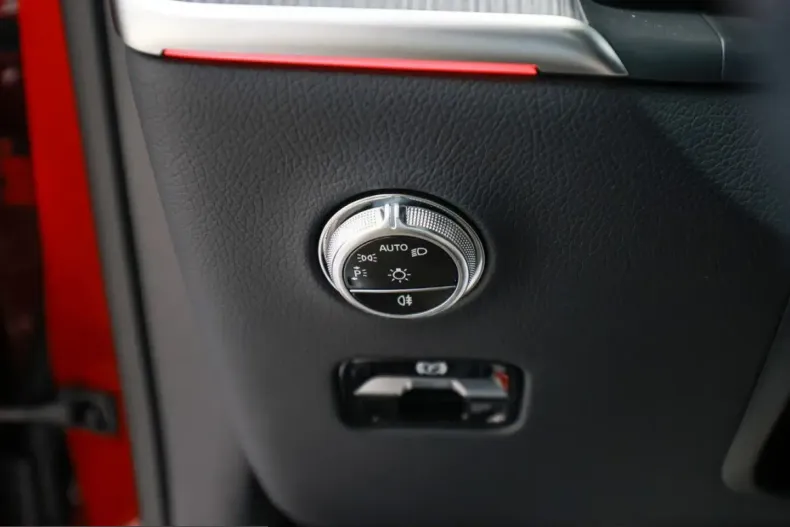 Mercedes-Benz GLC 400 (Clasa GLC) din 2025 cu 20.950 km - oferta MER253403 - foto 19