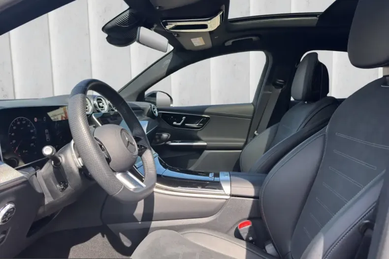 Mercedes-Benz GLC 300 (Clasa GLC) din 2025 cu 9.998 km - oferta MER253404 - foto 8