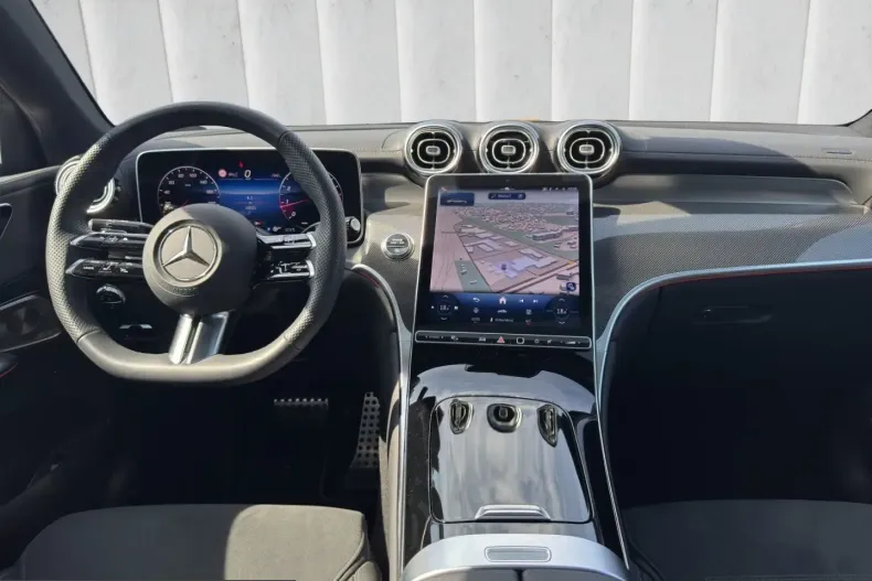 Mercedes-Benz GLC 300 (Clasa GLC) din 2025 cu 9.998 km - oferta MER253404 - foto 13