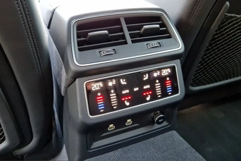 Audi RS6 din 2023 cu 17.258 km - oferta AUD253405 - foto 19