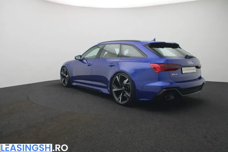Audi RS6 din 2023 cu 66.605 km - oferta AUD253408 - foto 3