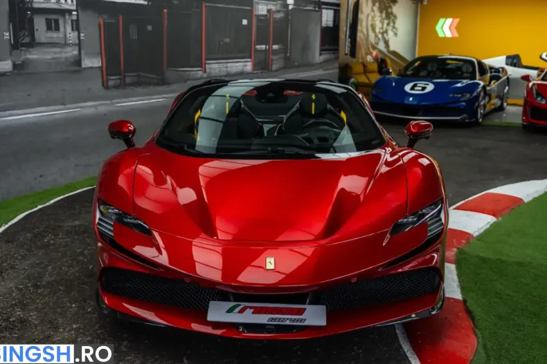Ferrari SF90 din 2024 cu 1.000 km - oferta FER253412 - foto 3