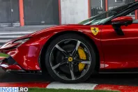 Ferrari SF90 din 2024 cu 1.000 km - oferta FER253412 - foto 5