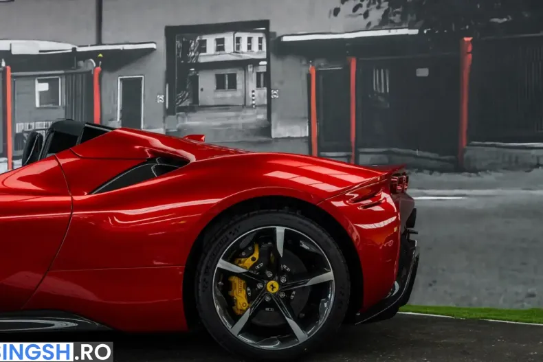 Ferrari SF90 din 2024 cu 1.000 km - oferta FER253412 - foto 7