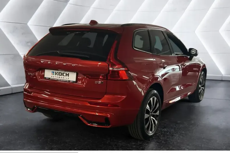 Volvo XC60 din 2023 cu 63.025 km - oferta VOL253421 - foto 3