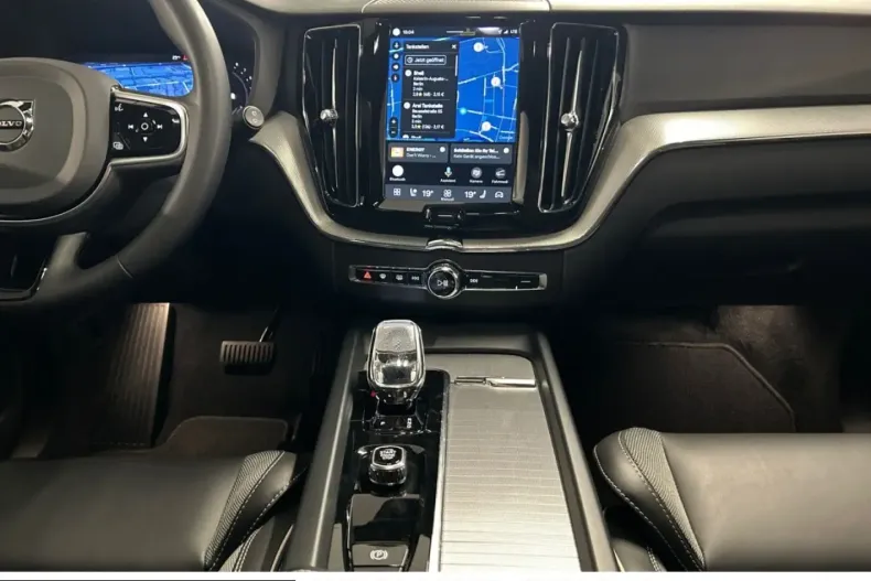 Volvo XC60 din 2023 cu 63.025 km - oferta VOL253421 - foto 9