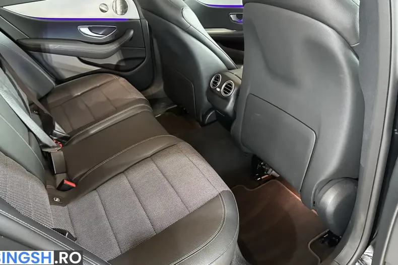 Mercedes-Benz E 220 59946 din 2022 cu 59.946 km - oferta MER253422 - foto 23