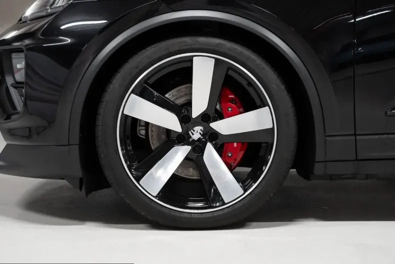Porsche Macan din 2025 cu 21.600 km - oferta POR253426 - foto 6