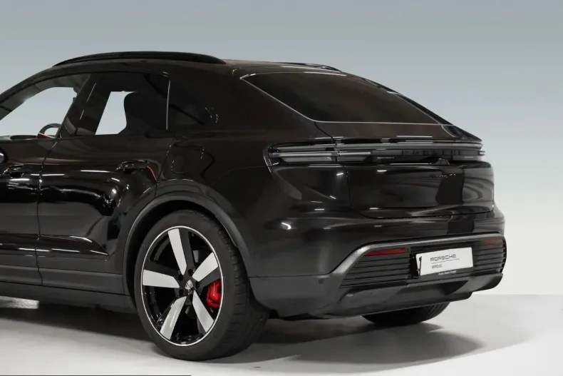 Porsche Macan din 2025 cu 21.600 km - oferta POR253426 - foto 11
