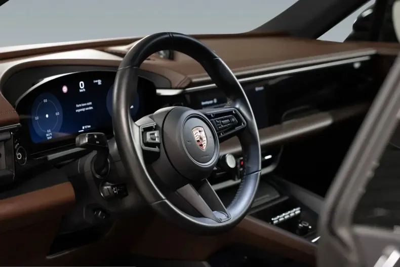 Porsche Macan din 2025 cu 21.600 km - oferta POR253426 - foto 30