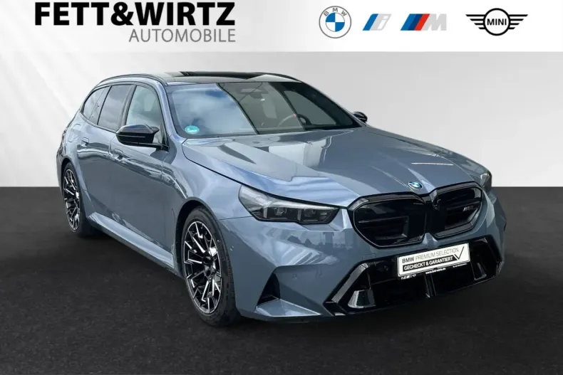BMW M5 (Seria 5) din 2025 cu 14.703 km - oferta BMW253431 - foto 1