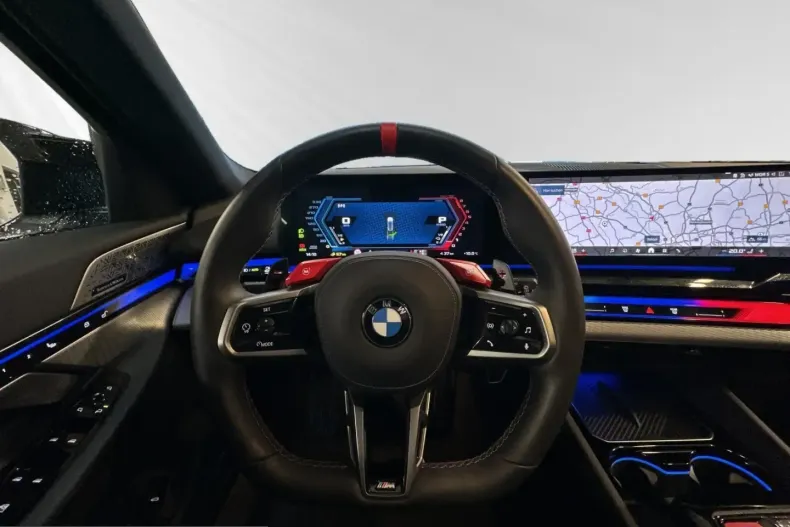 BMW M5 (Seria 5) din 2025 cu 10.214 km - oferta BMW253433 - foto 9