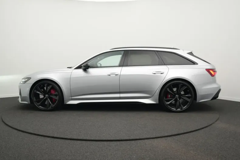 Audi RS6 din 2025 cu 21.000 km - oferta AUD253439 - foto 9
