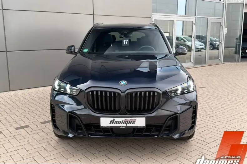 BMW X5 (Seria X) din 2025 cu 2.986 km - oferta BMW253441 - foto 1