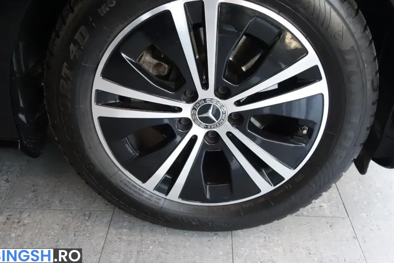 Mercedes-Benz E 220 d Avantgarde din 2021 cu 39.000 km - oferta MER253444 - foto 39