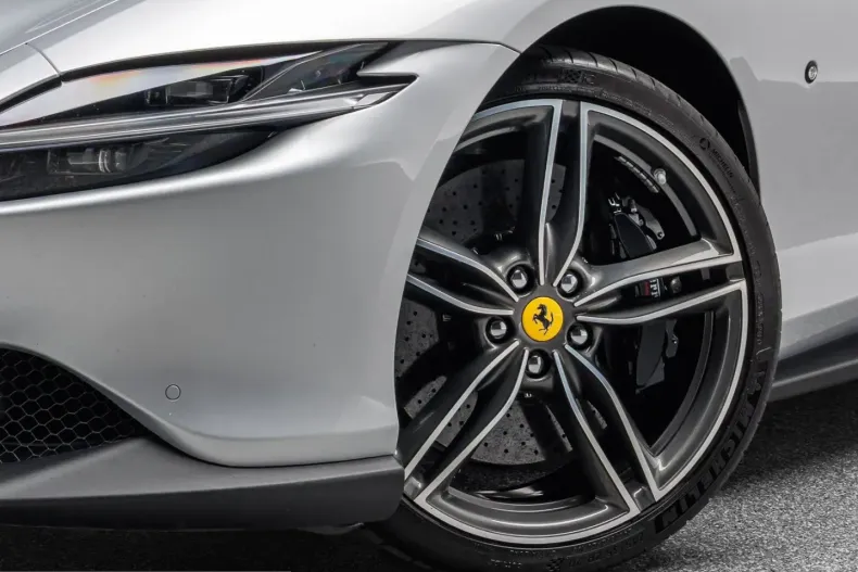 Ferrari Roma din 2021 cu 15.600 km - oferta FER253447 - foto 4
