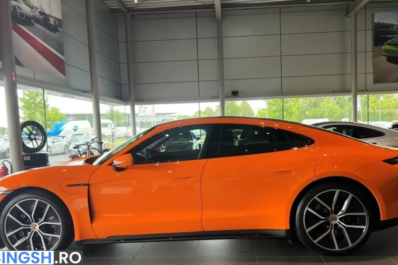 Porsche Taycan din 2025 cu 11.900 km - oferta POR253451 - foto 5