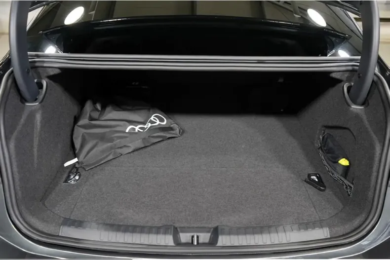 Audi A6 din 2025 cu 7.200 km - oferta AUD253452 - foto 14