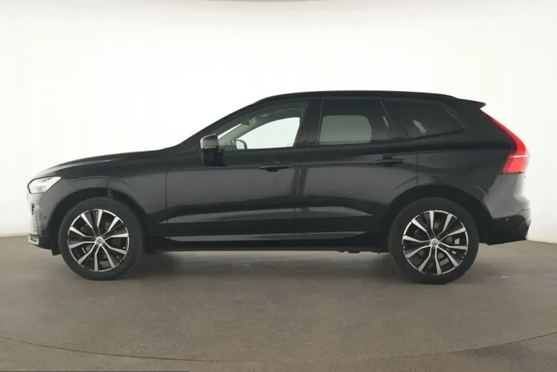 Volvo XC60 din 2022 cu 58.376 km - oferta VOL253459 - foto 8