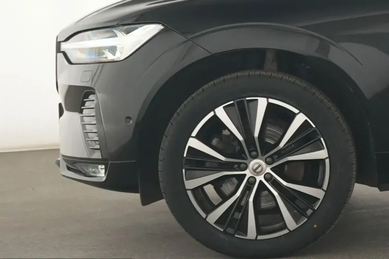Volvo XC60 din 2022 cu 58.376 km - oferta VOL253459 - foto 12
