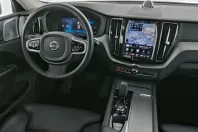Volvo XC60 din 2022 cu 58.376 km - oferta VOL253459 - foto 15