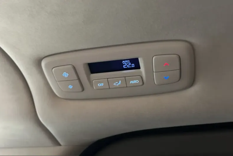 Hyundai Staria din 2022 cu 62.448 km - oferta HYU253469 - foto 8