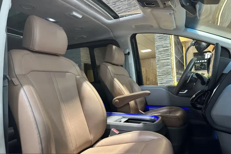 Hyundai Staria din 2022 cu 62.448 km - oferta HYU253469 - foto 20
