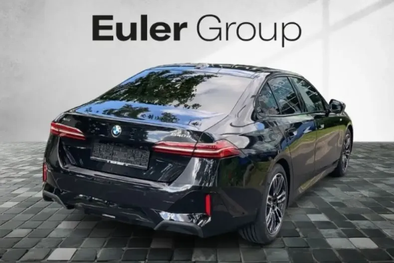 BMW 540 (Seria 5) din 2025 cu 21.247 km - oferta BMW253470 - foto 5