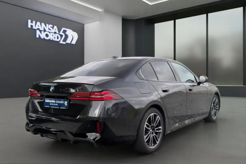 BMW 540 (Seria 5) din 2025 cu 23.289 km - oferta BMW253471 - foto 3