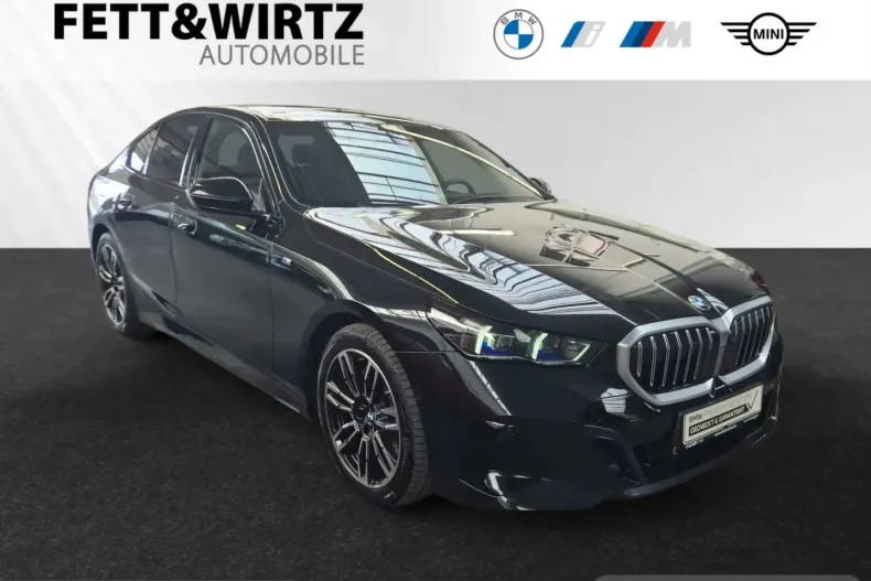 BMW 540 (Seria 5) din 2025 cu 29.800 km - oferta BMW253473 - foto 1