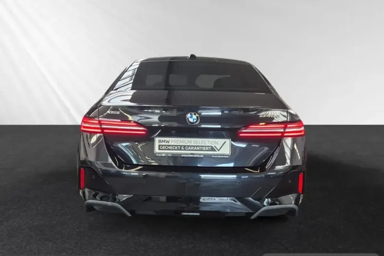BMW 540 (Seria 5) din 2025 cu 29.800 km - oferta BMW253473 - foto 3